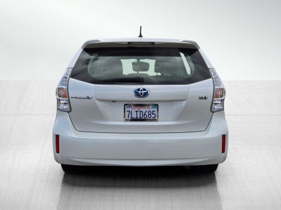 2014 Toyota Prius v Two