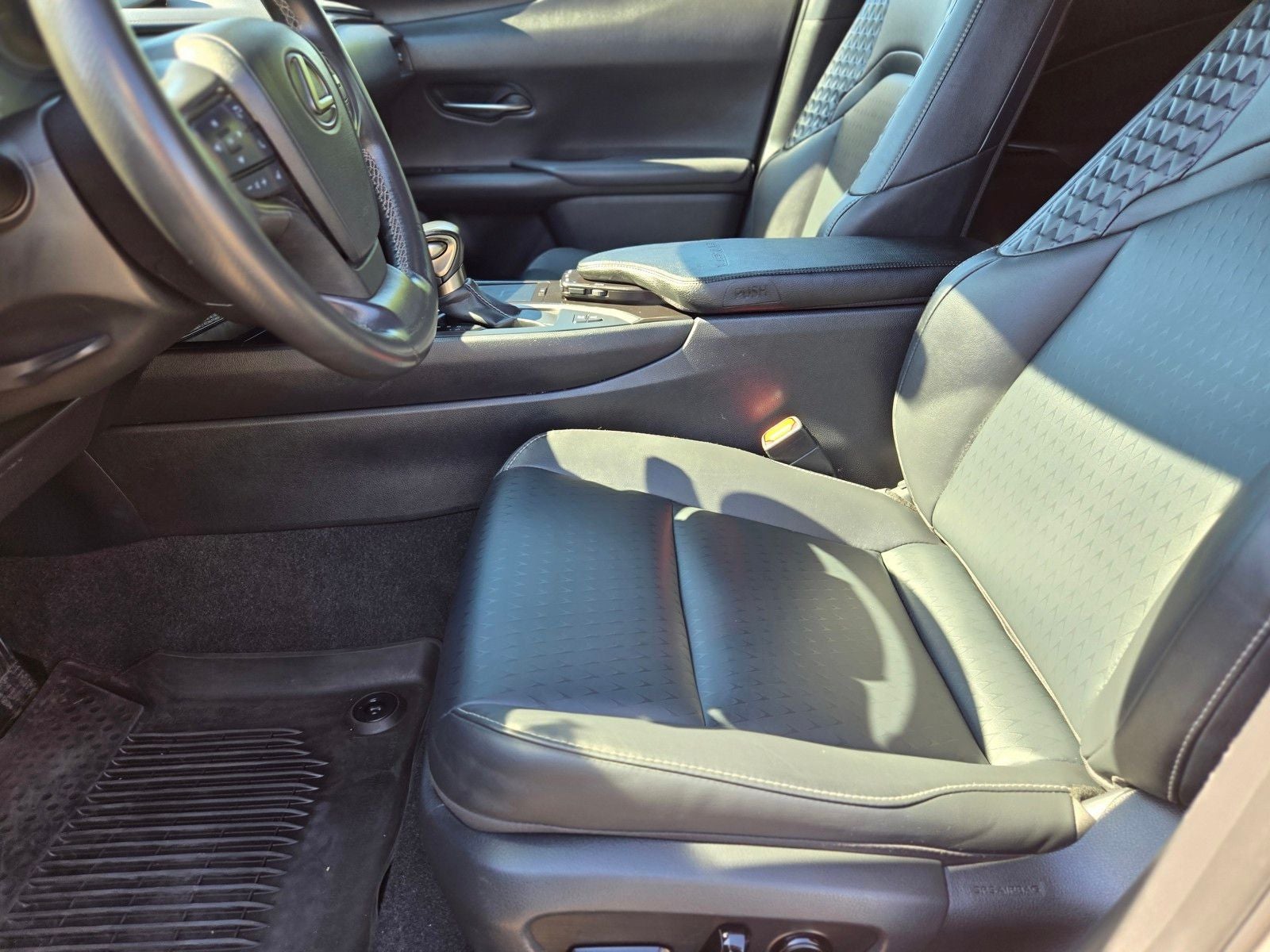 2021 Lexus UX 250h Base
