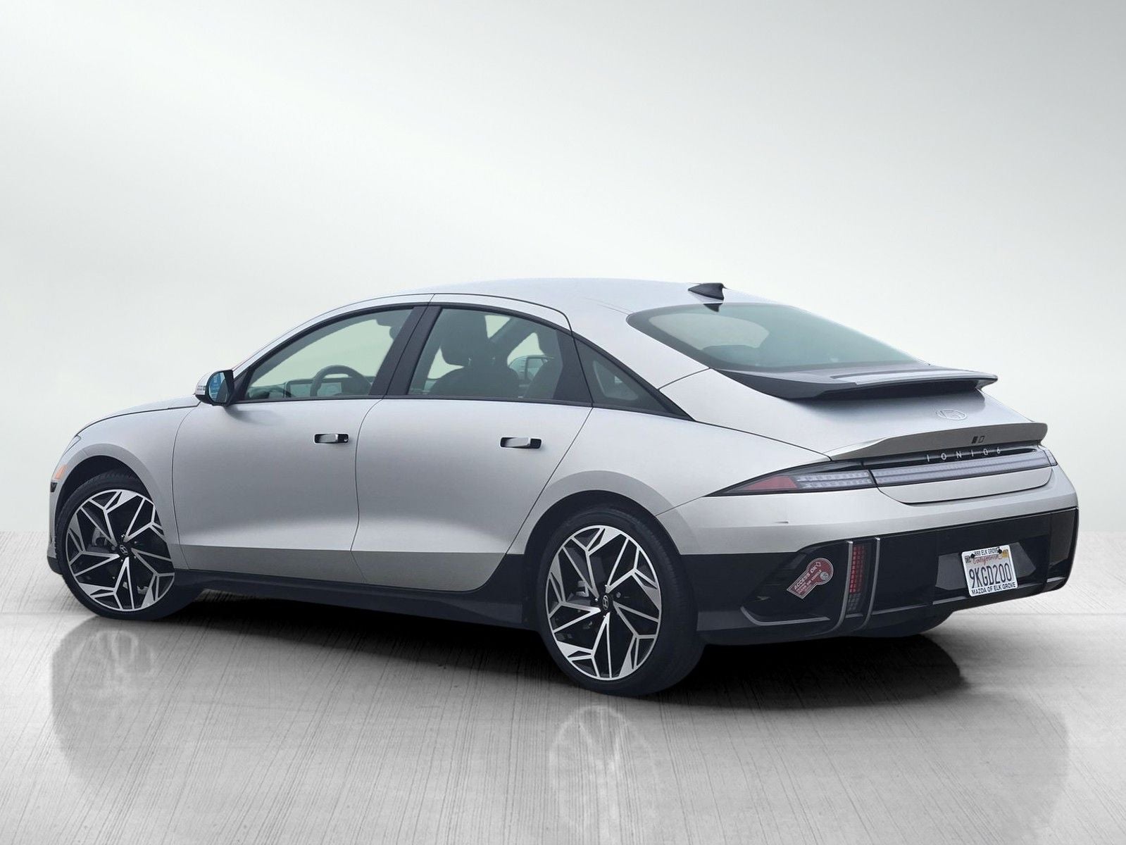 2023 Hyundai IONIQ 6 SEL