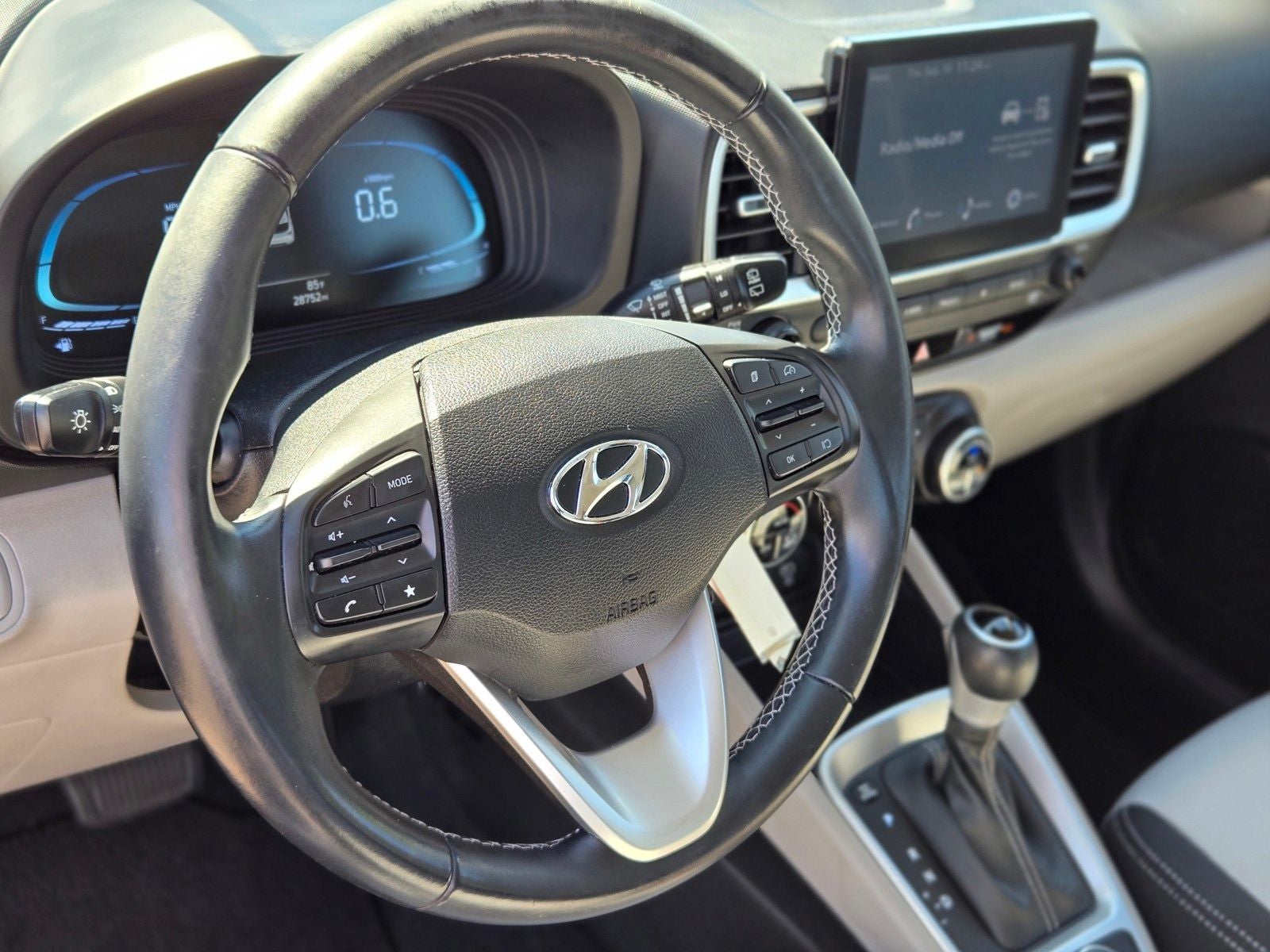 2023 Hyundai Venue SEL