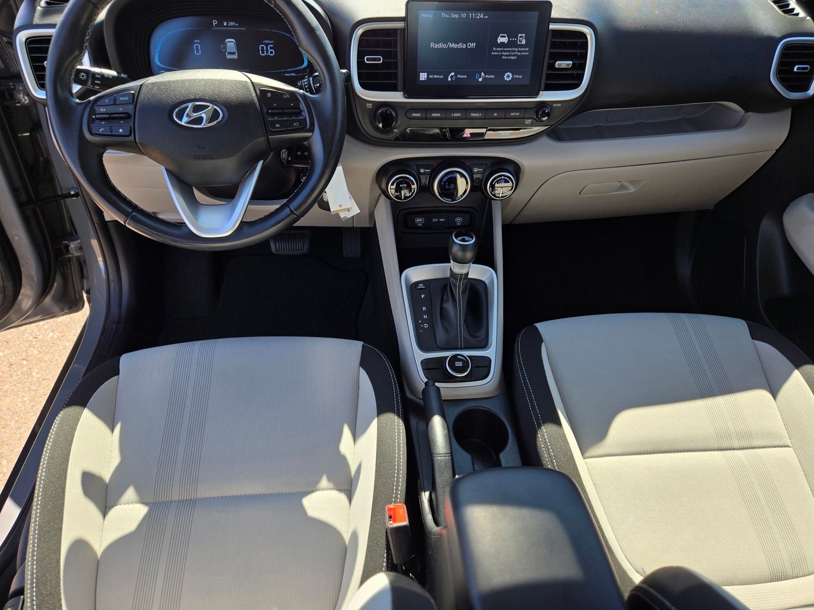 2023 Hyundai Venue SEL
