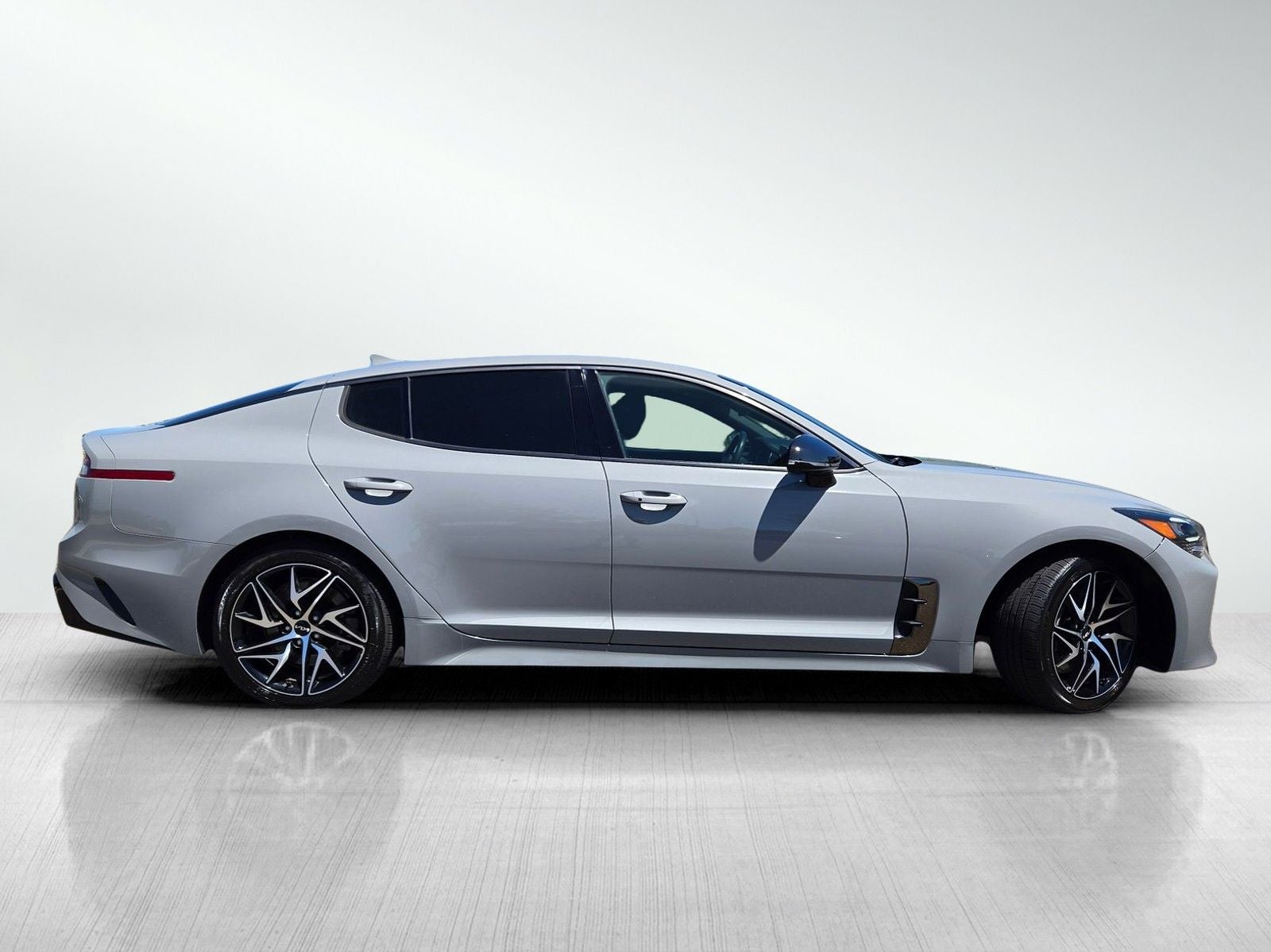 2022 Kia Stinger GT-Line