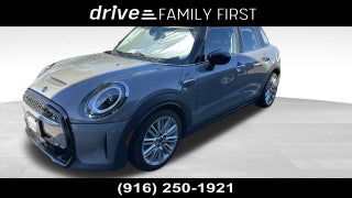 2022 MINI Cooper S Cooper S