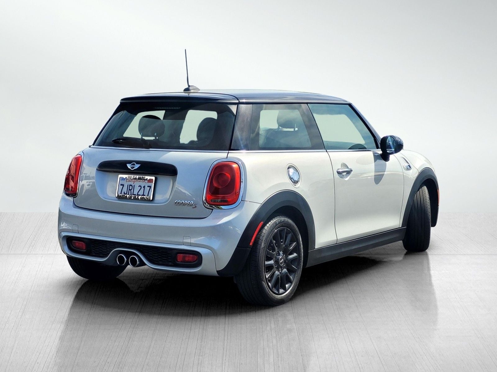2015 MINI Cooper S Base