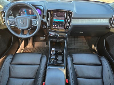 2023 Volvo XC40 Ultimate
