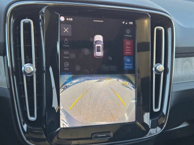 2023 Volvo XC40 Ultimate