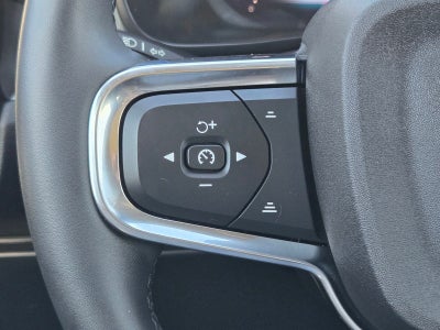 2023 Volvo XC40 Ultimate