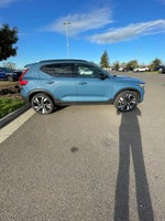 2023 Volvo XC40 Ultimate