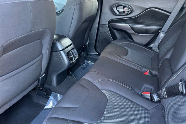 2020 Jeep Cherokee Latitude