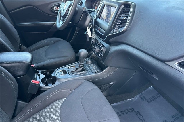 2020 Jeep Cherokee Latitude