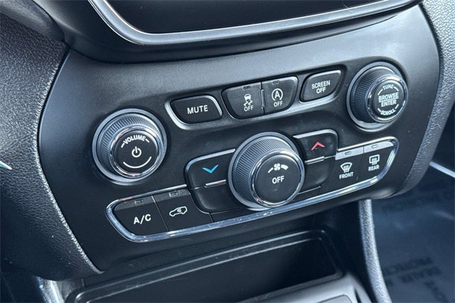 2020 Jeep Cherokee Latitude