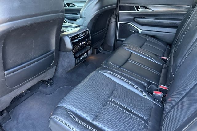 2023 Jeep Wagoneer L Series III