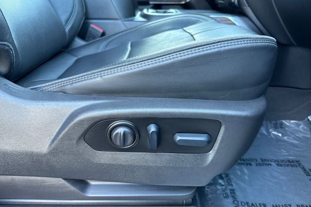 2022 Chevrolet Silverado 3500HD High Country