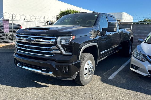 2024 Chevrolet Silverado 3500HD High Country