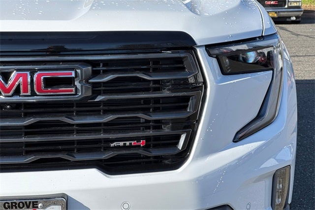 2024 GMC Acadia AT4