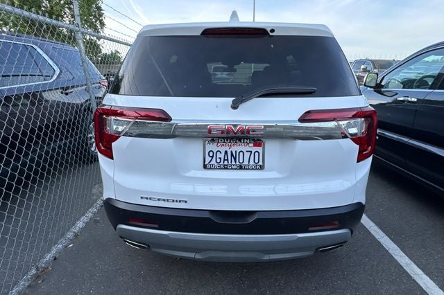 2023 GMC Acadia SLE