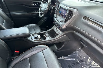 2020 GMC Acadia AT4