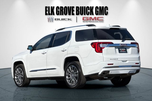2023 GMC Acadia Denali