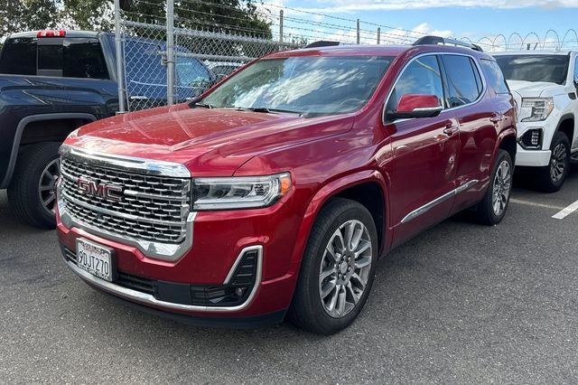 2023 GMC Acadia Denali