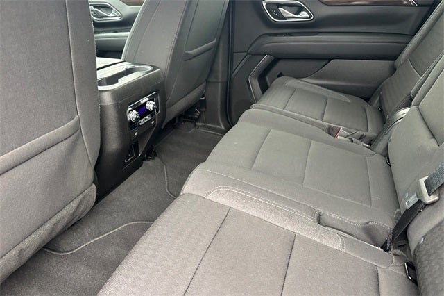 2023 GMC Yukon XL SLE