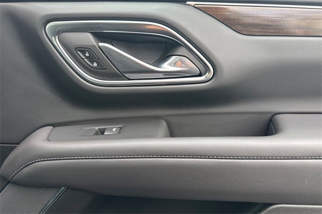 2023 GMC Yukon XL SLE