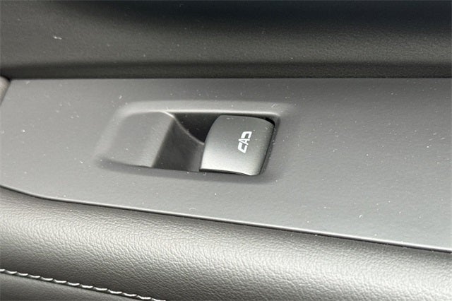 2023 GMC Yukon XL SLE