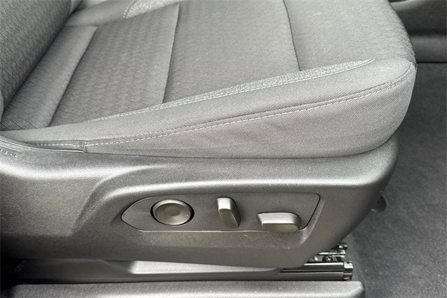 2023 GMC Yukon XL SLE