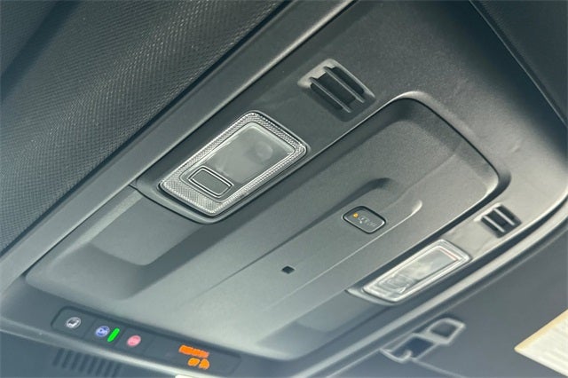 2023 GMC Yukon XL SLE