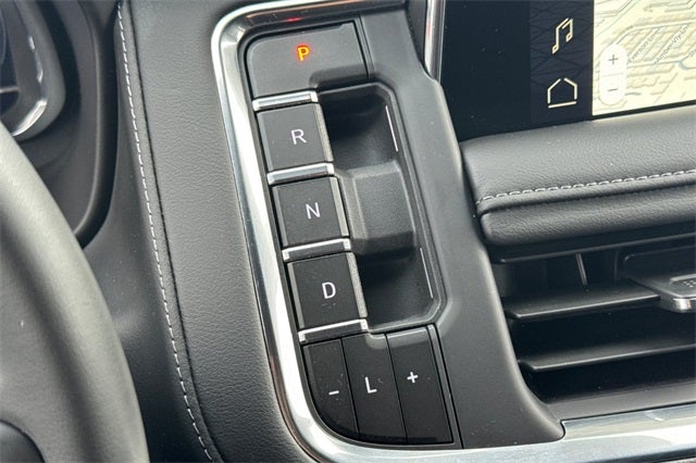 2023 GMC Yukon XL SLE