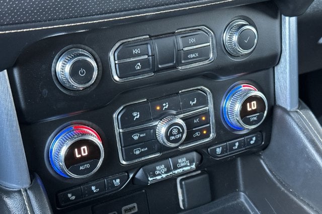 2021 GMC Yukon XL SLT