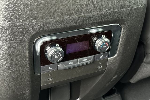 2025 GMC Yukon XL Elevation