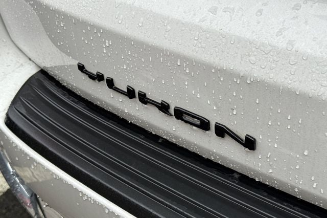 2025 GMC Yukon XL Elevation