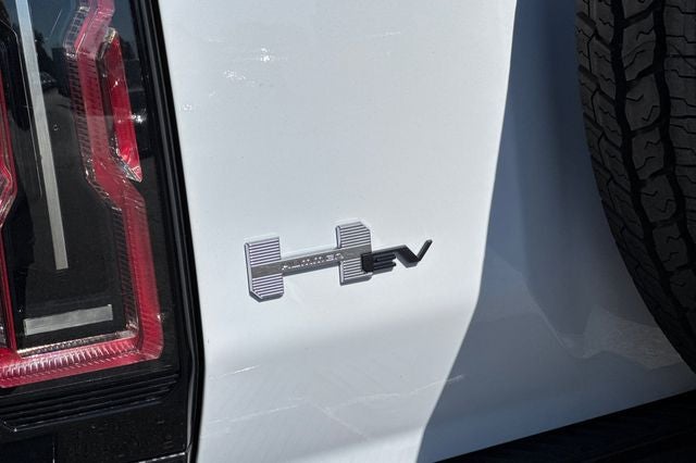 2026 GMC Hummer EV SUV 2X