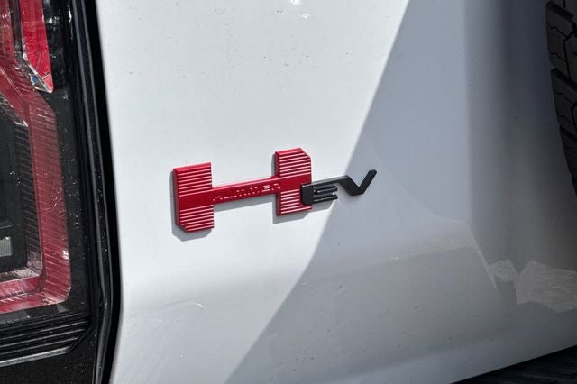 2026 GMC Hummer EV SUV 2X
