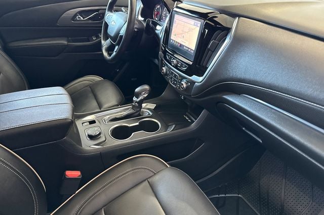 2022 Chevrolet Traverse Premier