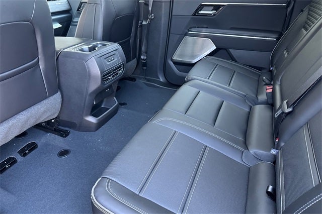 2025 GMC Sierra EV Denali