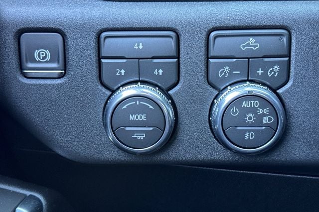 2026 GMC Sierra 2500HD SLE