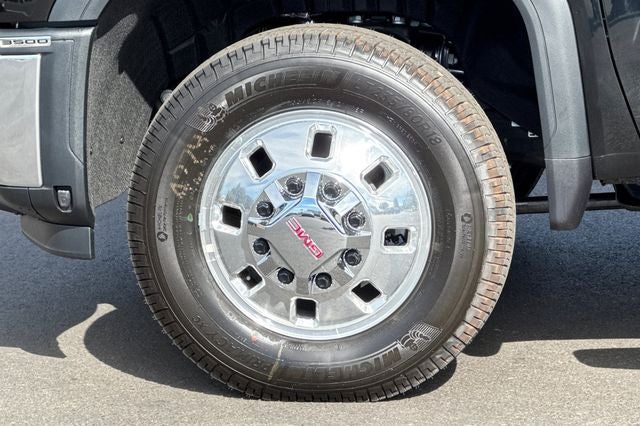 2026 GMC Sierra 3500HD SLE