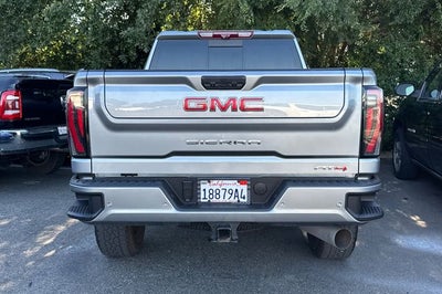2024 GMC Sierra 2500HD AT4
