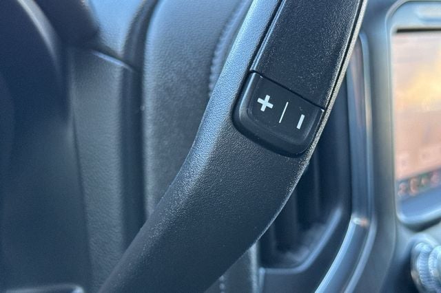 2023 GMC Sierra 2500HD Denali