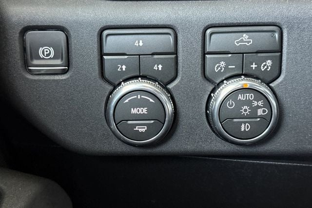 2026 GMC Sierra 2500HD SLE