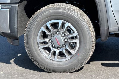 2026 GMC Sierra 2500HD SLT