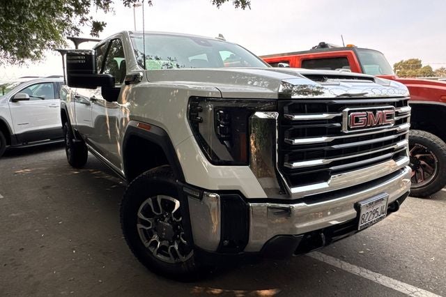 2025 GMC Sierra 2500HD SLT