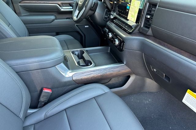 2026 GMC Sierra 2500HD SLT