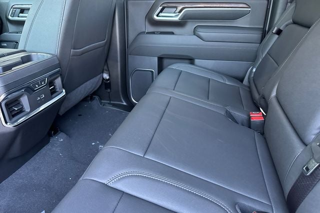 2026 GMC Sierra 2500HD SLT