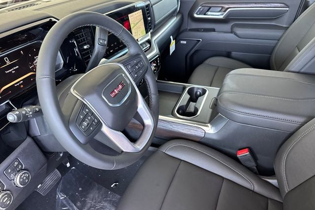 2026 GMC Sierra 2500HD SLT