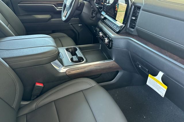 2026 GMC Sierra 2500HD SLT