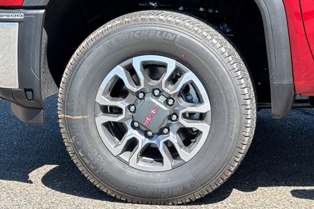 2026 GMC Sierra 2500HD SLT