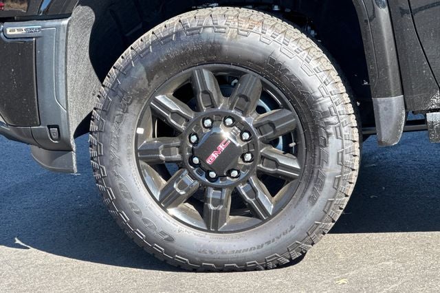 2026 GMC Sierra 2500HD AT4