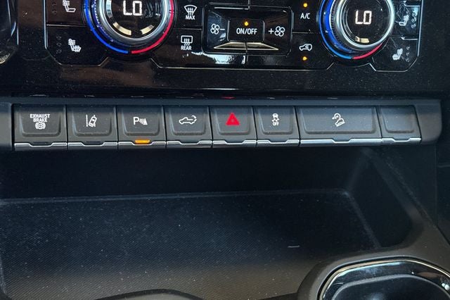 2025 GMC Sierra 2500HD AT4
